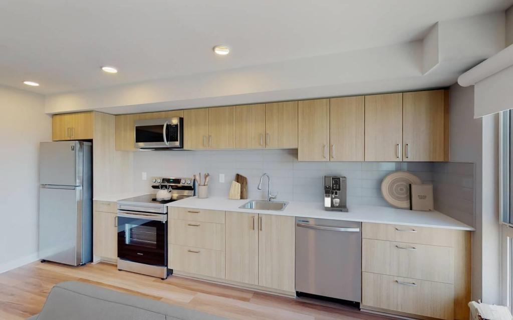 311-408 East Columbia, New Westminster, BC