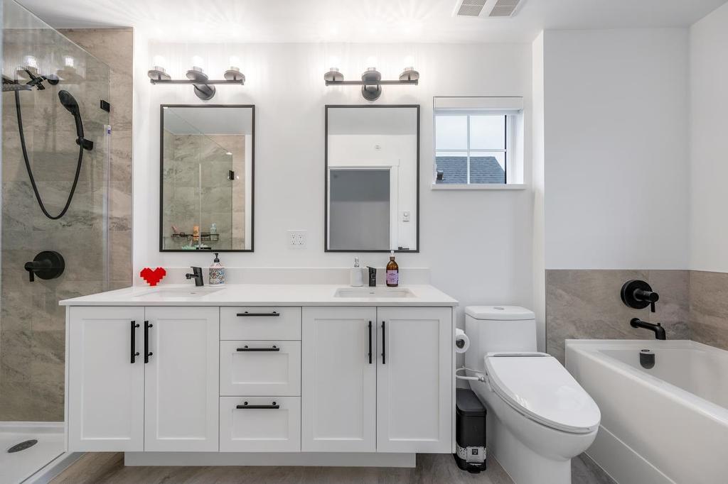 108-707 Robinson Street, Coquitlam, BC