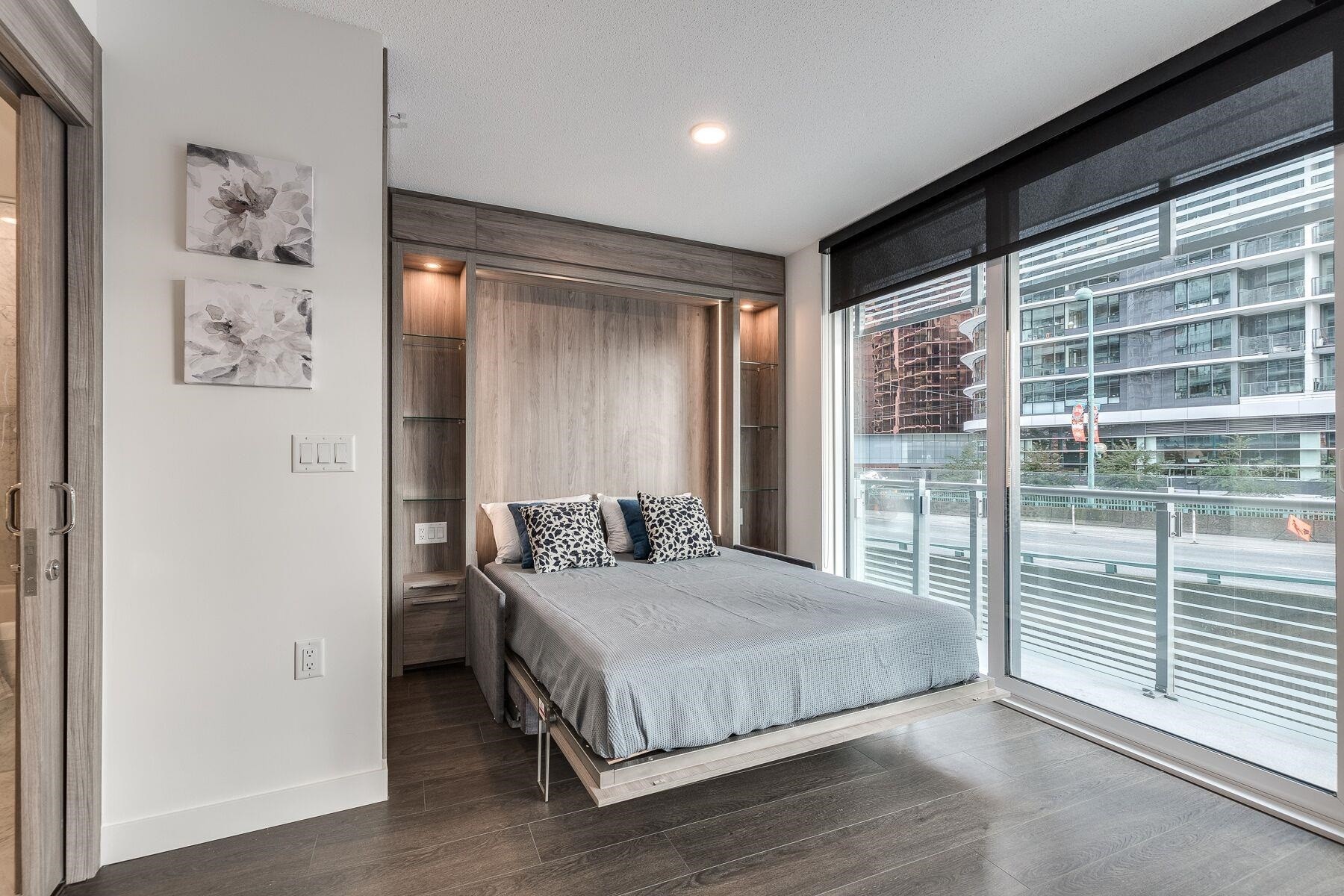 210-89 Nelson, Vancouver, BC