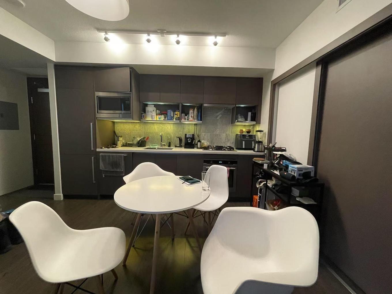 1817-68 Smithe Street, Vancouver, BC