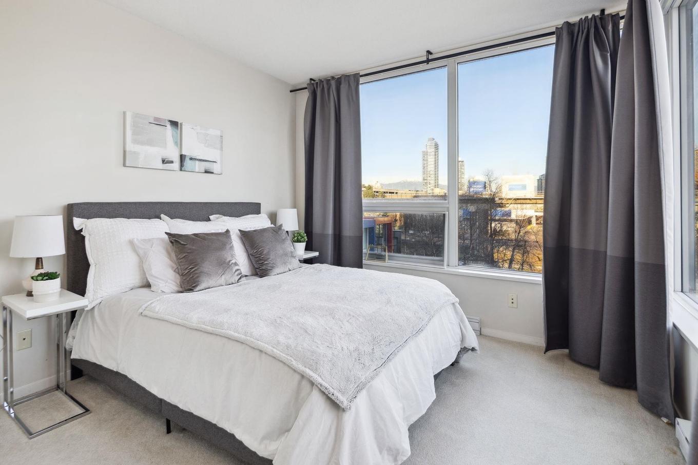 509-6658 Dow Avenue, Burnaby, BC