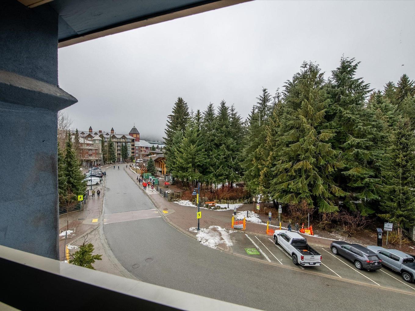 323-4338 Main Street, Whistler, BC