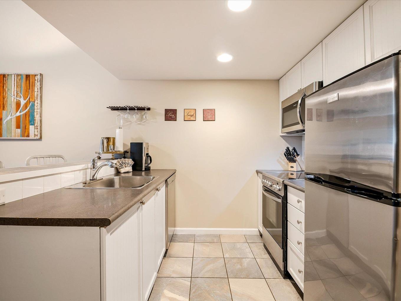 323-4338 Main Street, Whistler, BC