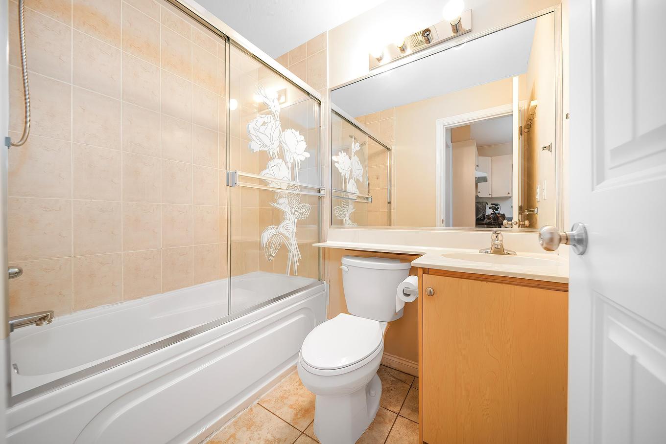 3320 43Rd Avenue E, Vancouver, BC