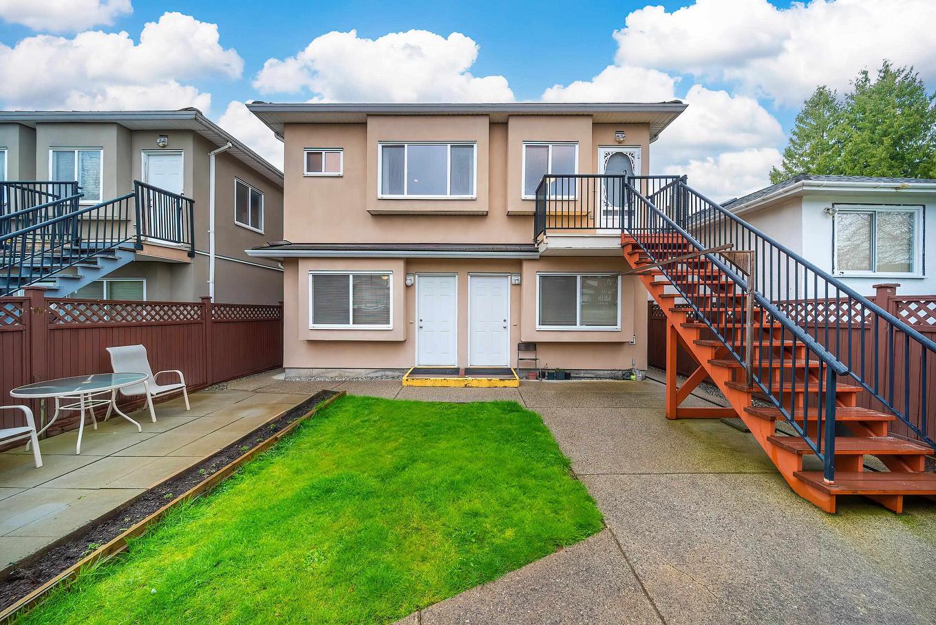 3320 43Rd Avenue E, Vancouver, BC