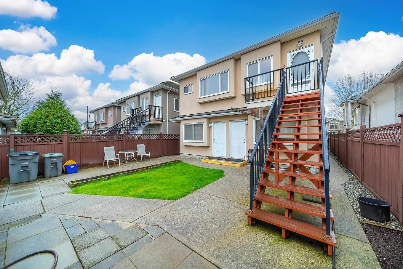 3320 43Rd Avenue E, Vancouver, BC