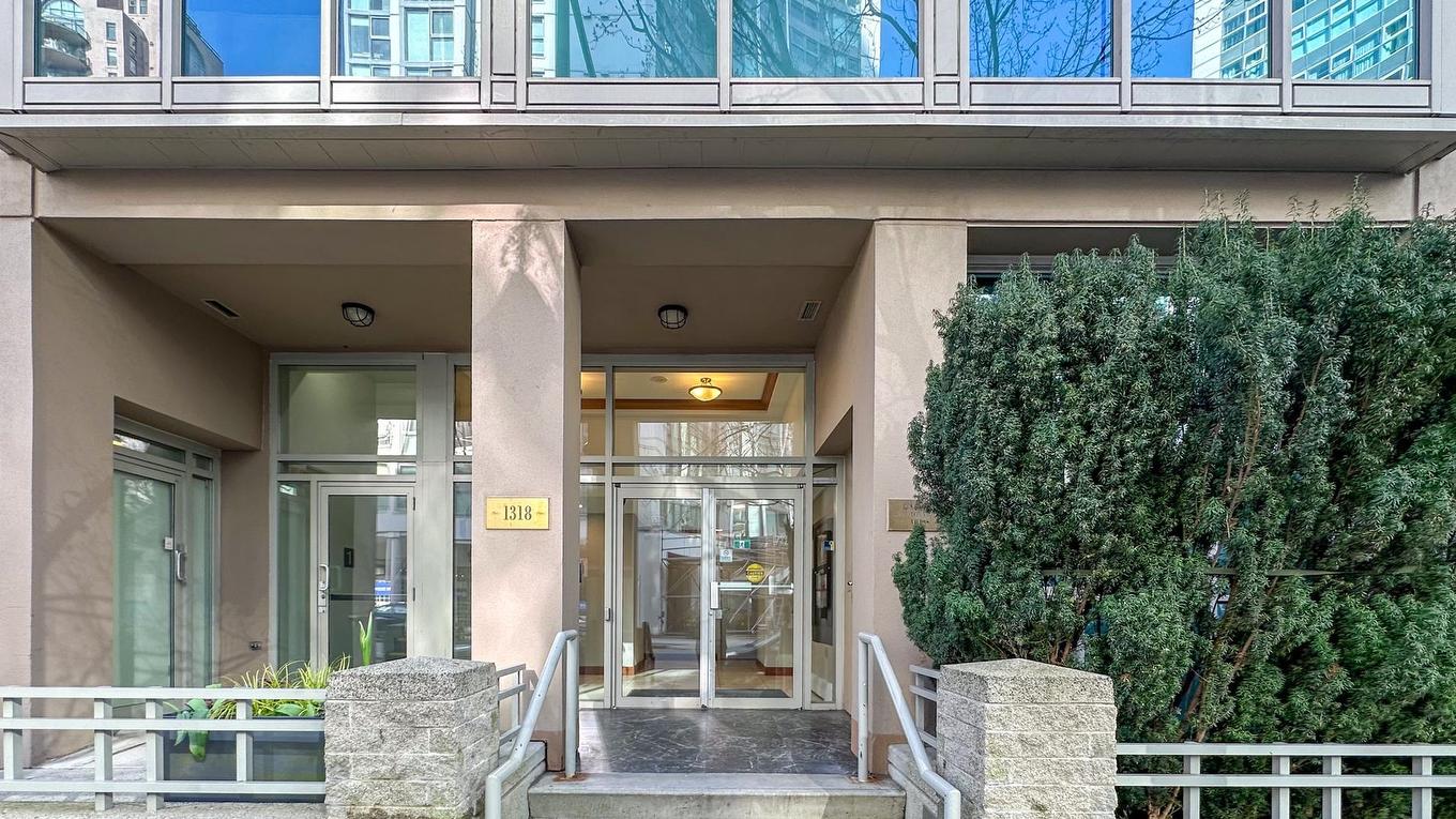 701-1318 Homer Street, Vancouver, BC
