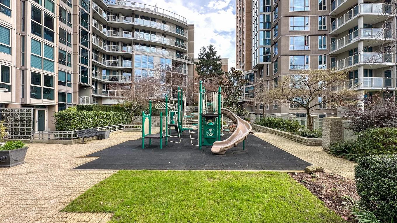 701-1318 Homer Street, Vancouver, BC