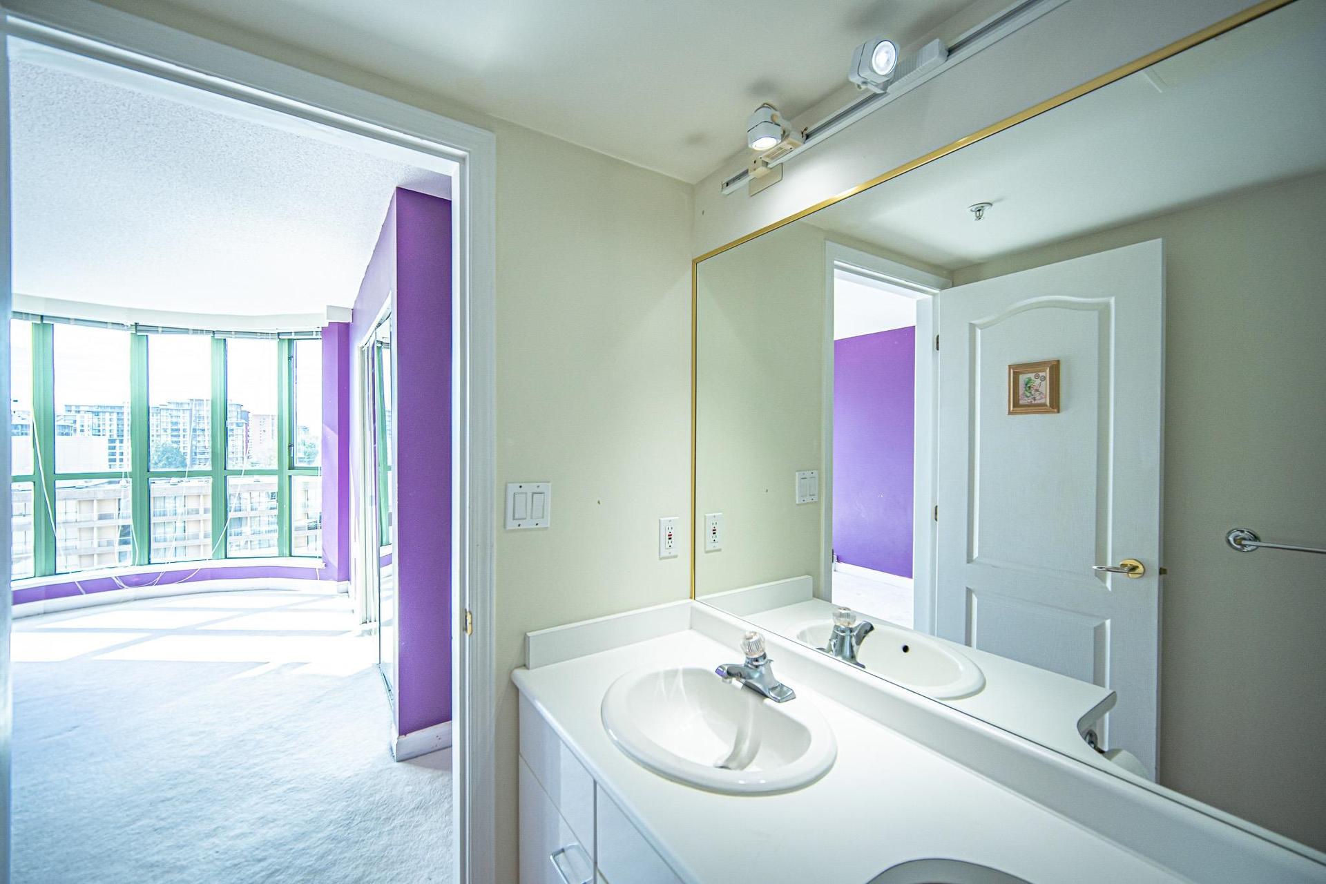 1201-7380 Elmbridge Way, Richmond, BC