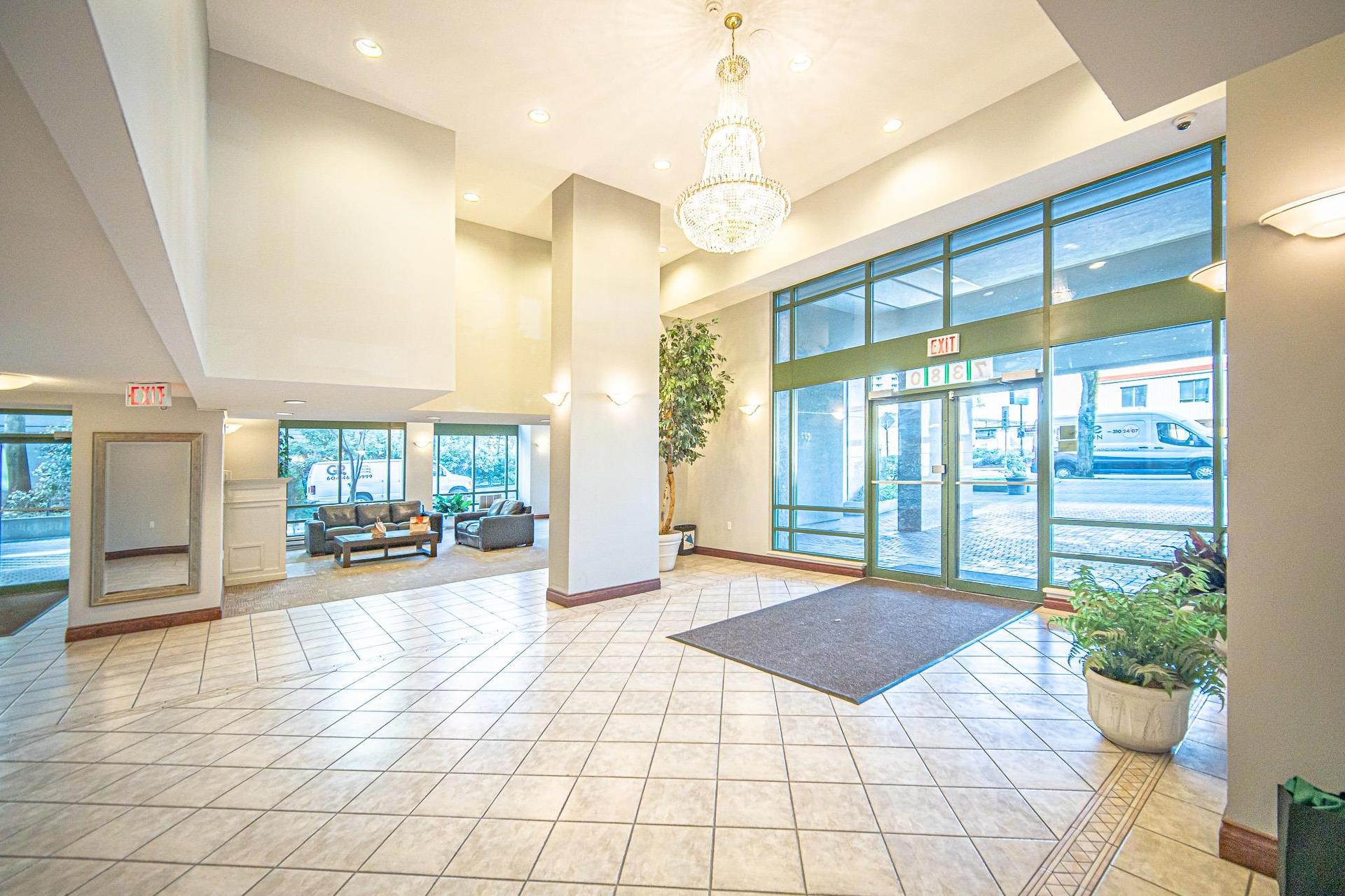 1201-7380 Elmbridge Way, Richmond, BC