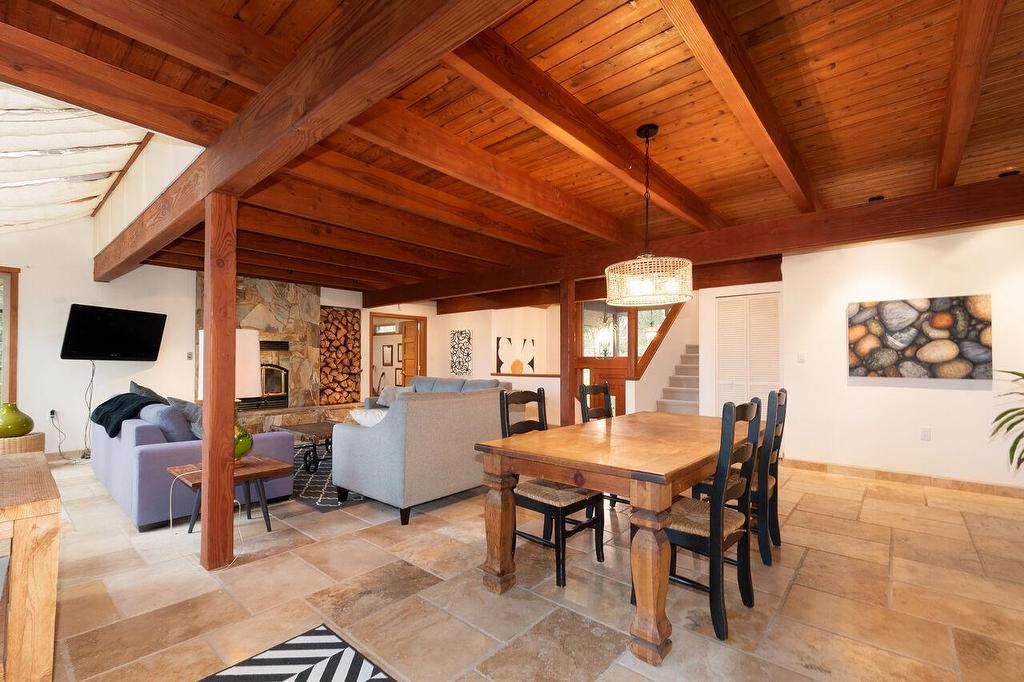 620 Laura Road, Bowen Island, BC