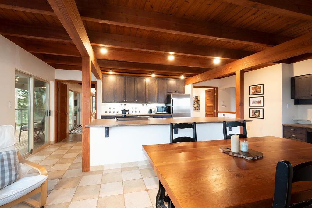 620 Laura Road, Bowen Island, BC