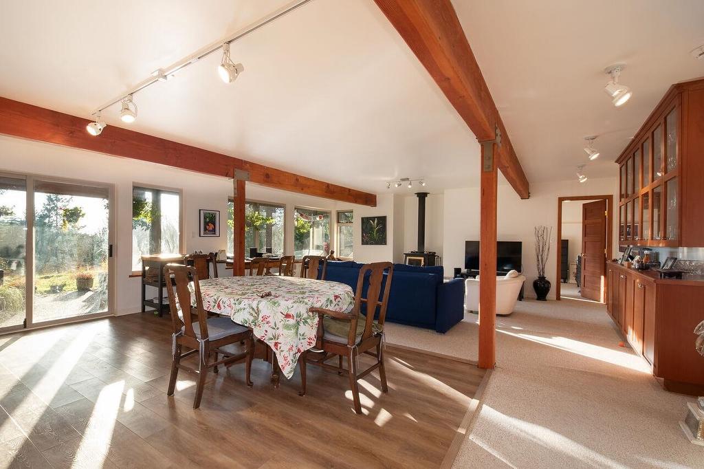 620 Laura Road, Bowen Island, BC