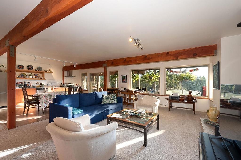 620 Laura Road, Bowen Island, BC