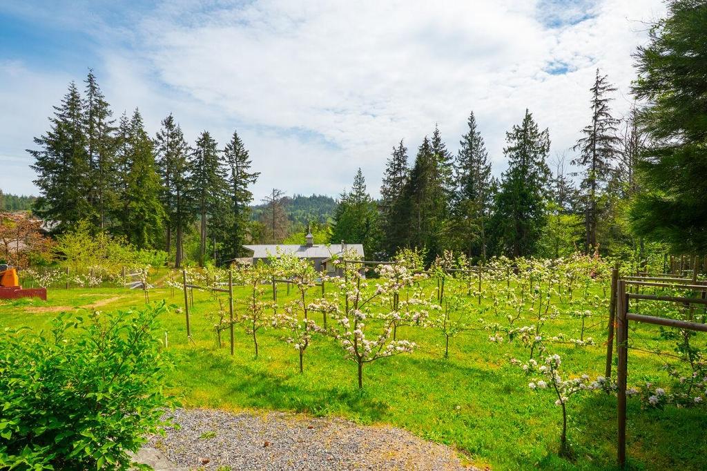 620 Laura Road, Bowen Island, BC