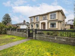 4346 Wildwood Crescent Burnaby, BC V5G 2M4