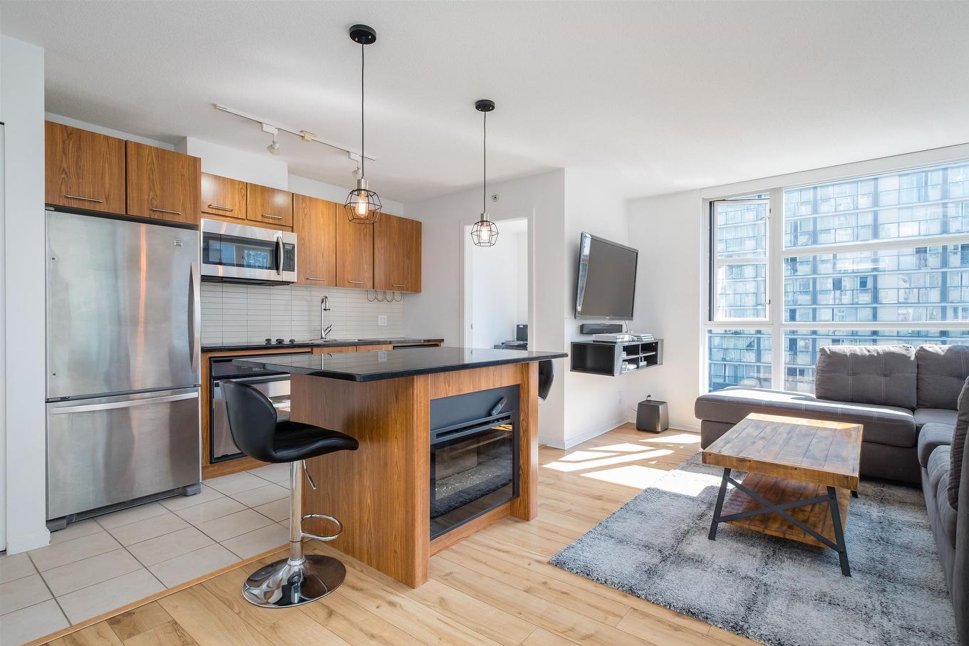 608-1199 Seymour Street, Vancouver, BC