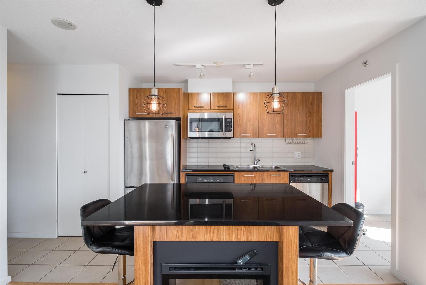 608-1199 Seymour Street, Vancouver, BC