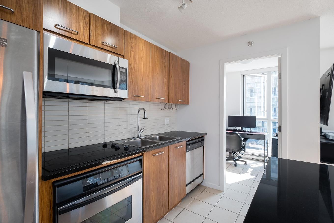 608-1199 Seymour Street, Vancouver, BC