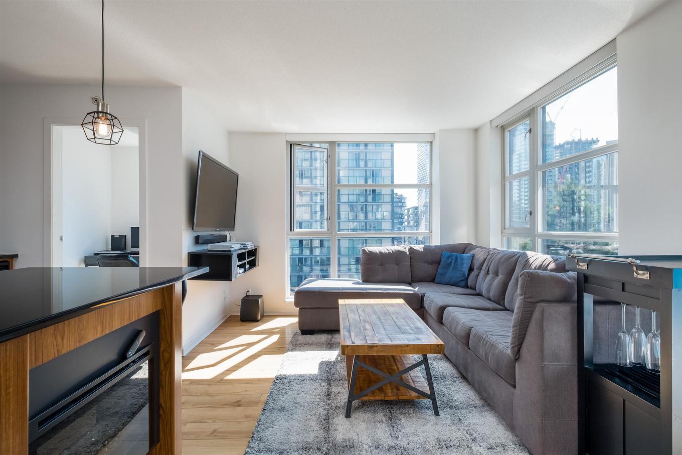 608-1199 Seymour Street, Vancouver, BC