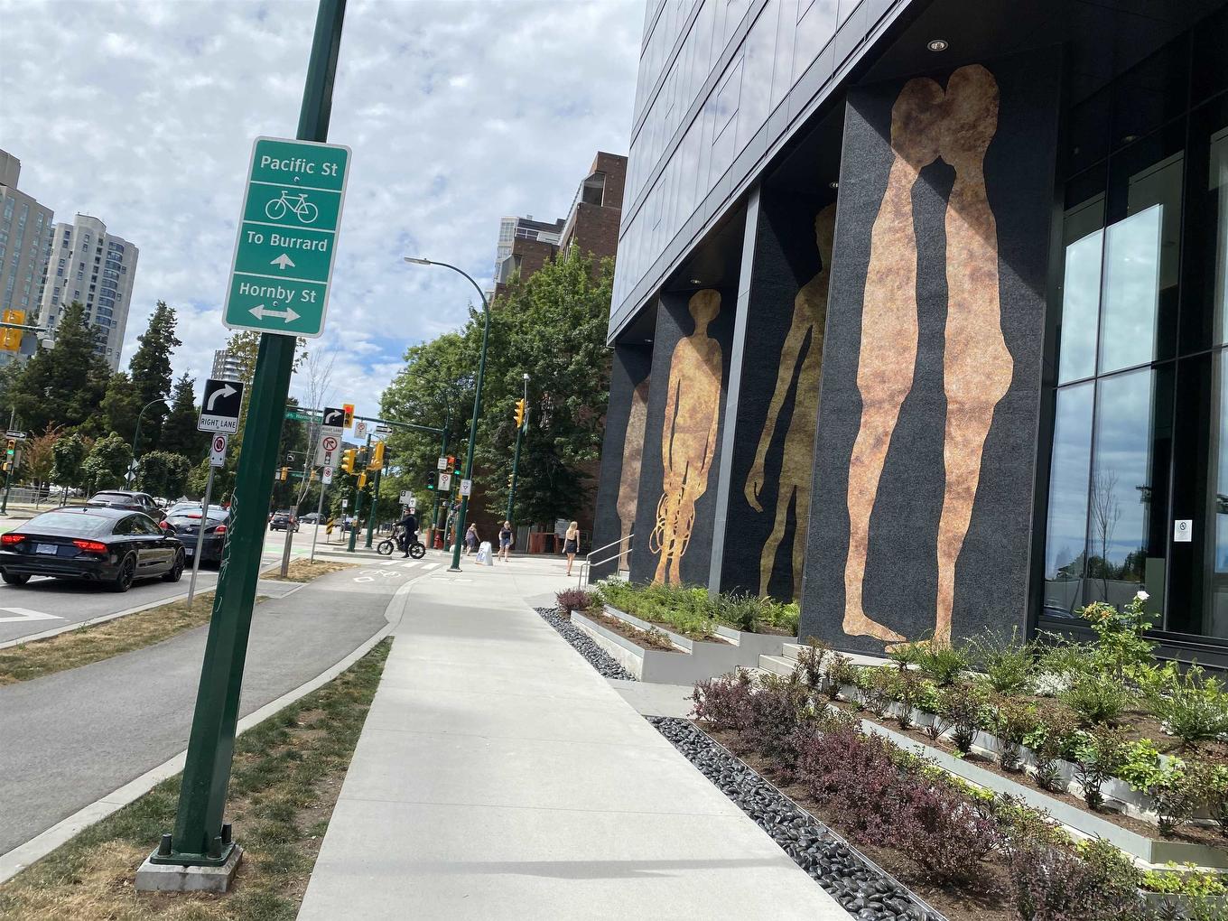 2301-889 Pacific Street, Vancouver, BC