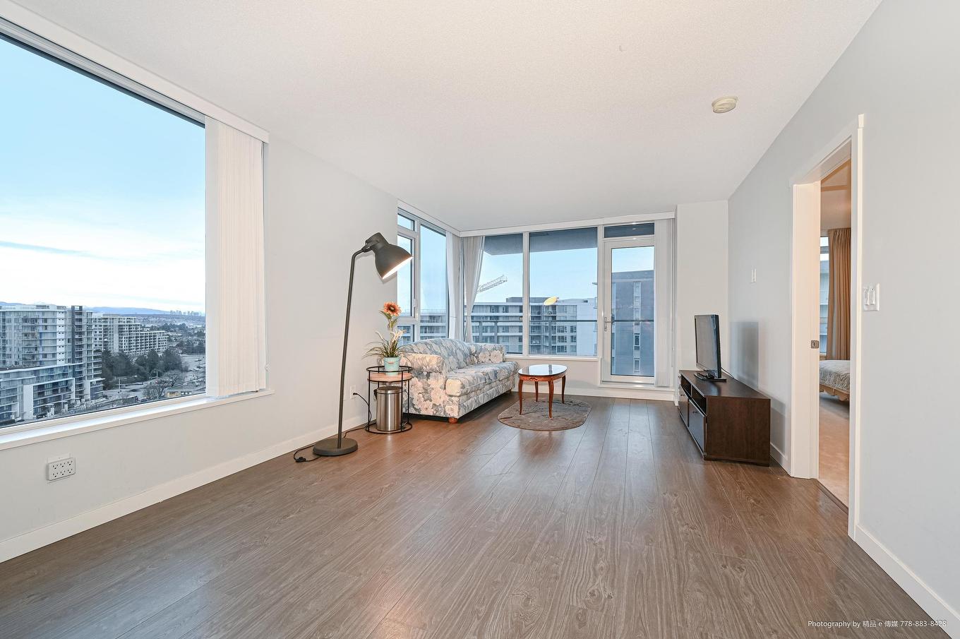 1702-8333 Sweet Avenue, Richmond, BC