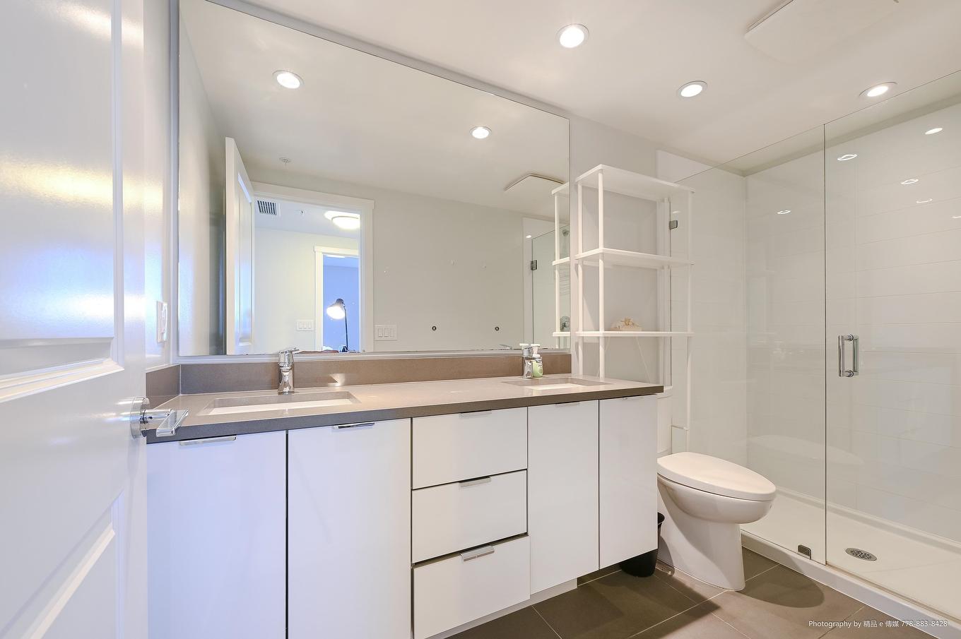 1702-8333 Sweet Avenue, Richmond, BC