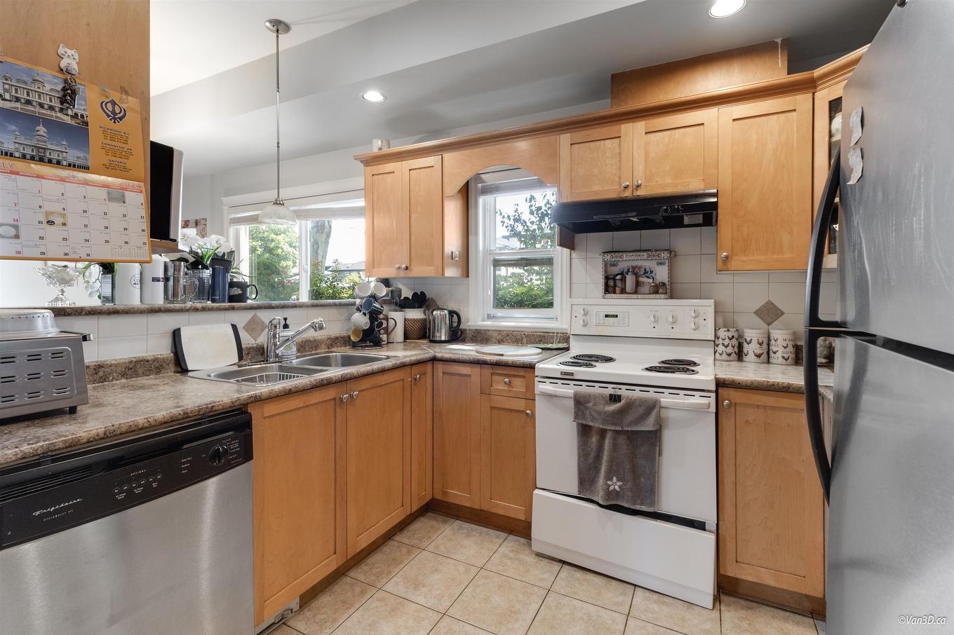 1-11331 Cambie Road, Richmond, BC