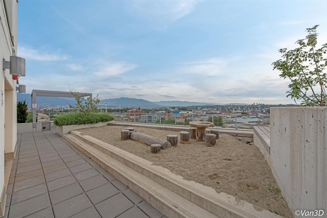 809-180 2Nd Avenue E, Vancouver, BC