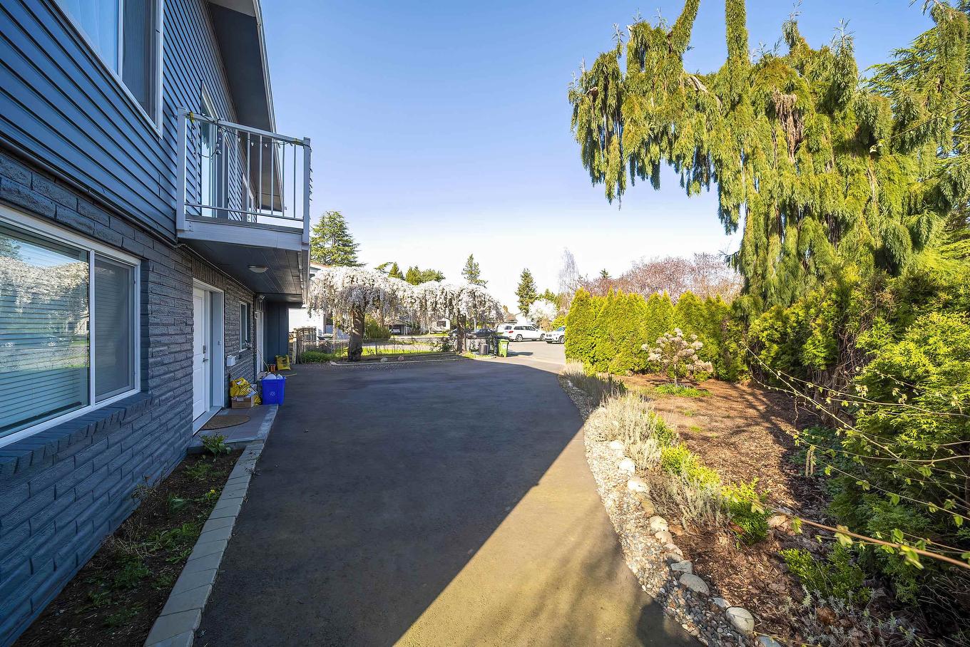 9031 Glenbrook Court, Richmond, BC