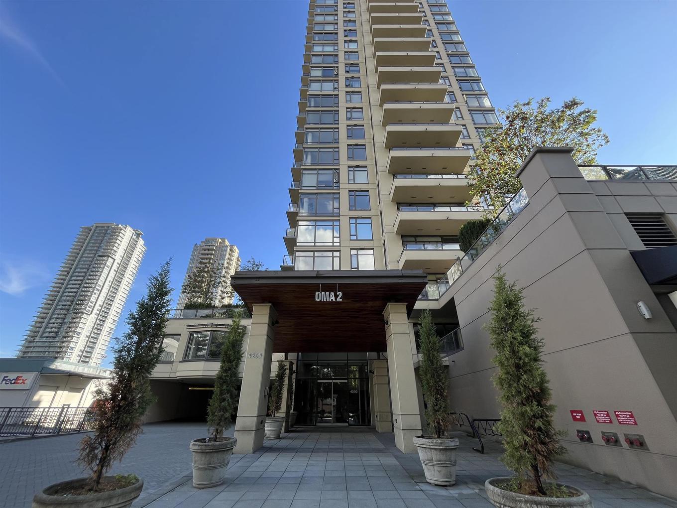 2003-4250 Dawson Street, Burnaby, BC