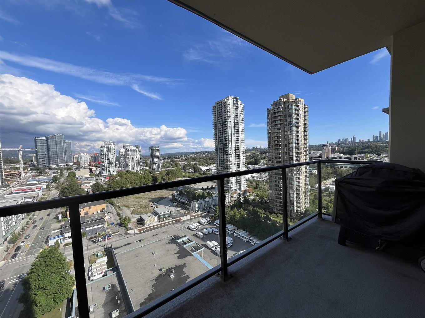 2003-4250 Dawson Street, Burnaby, BC