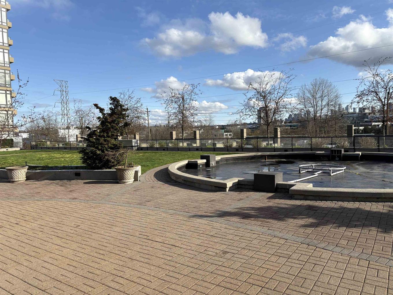 2003-4250 Dawson Street, Burnaby, BC