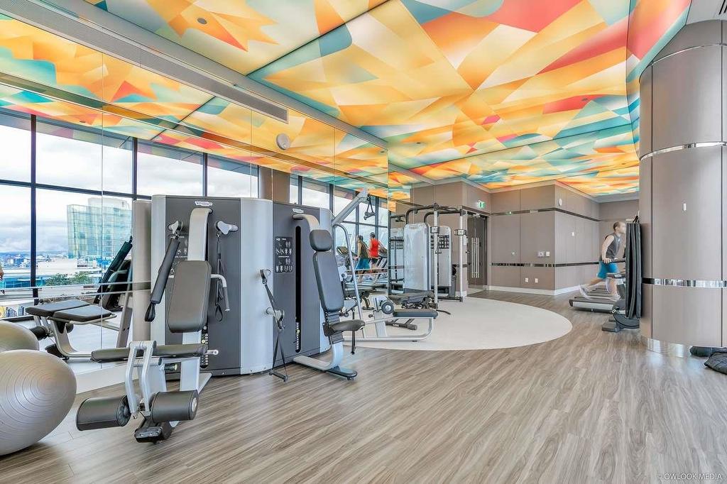 612-89 Nelson Street, Vancouver, BC