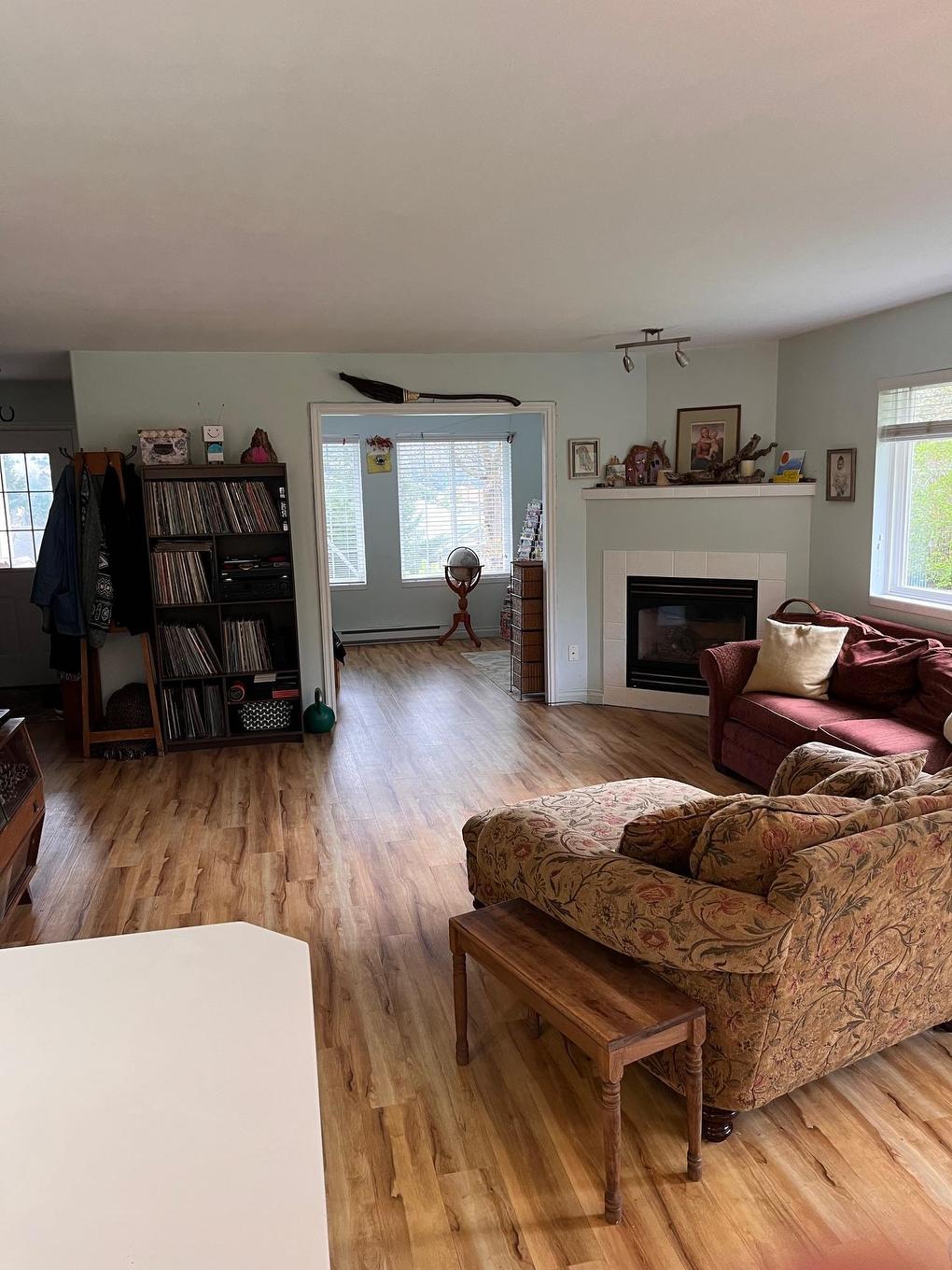 5589 Medusa Place, Sechelt, BC