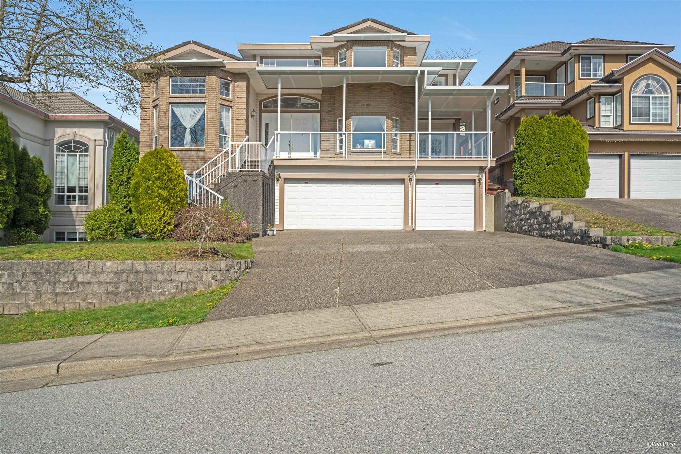 2551 Sapphire Place, Coquitlam, BC