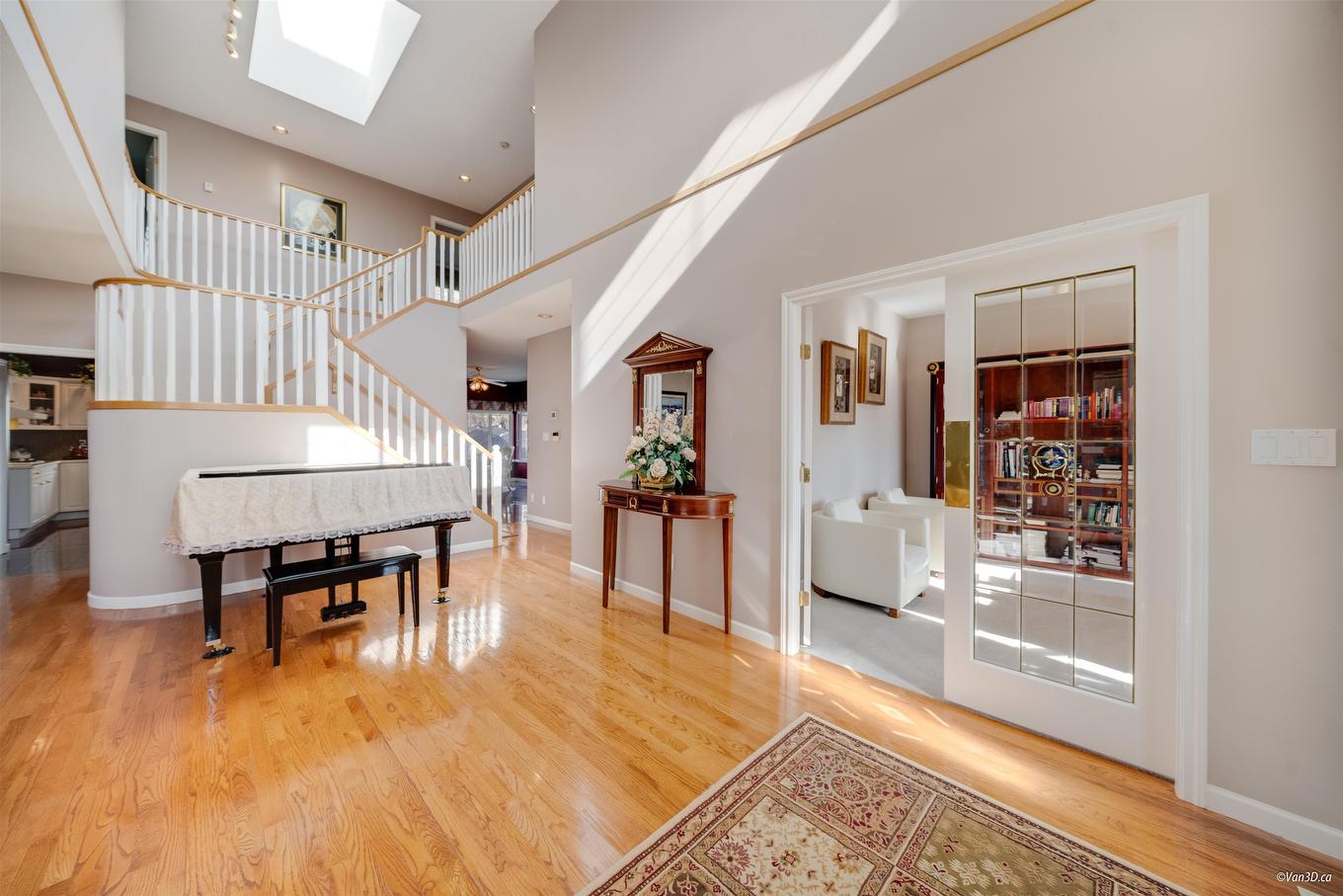 2551 Sapphire Place, Coquitlam, BC