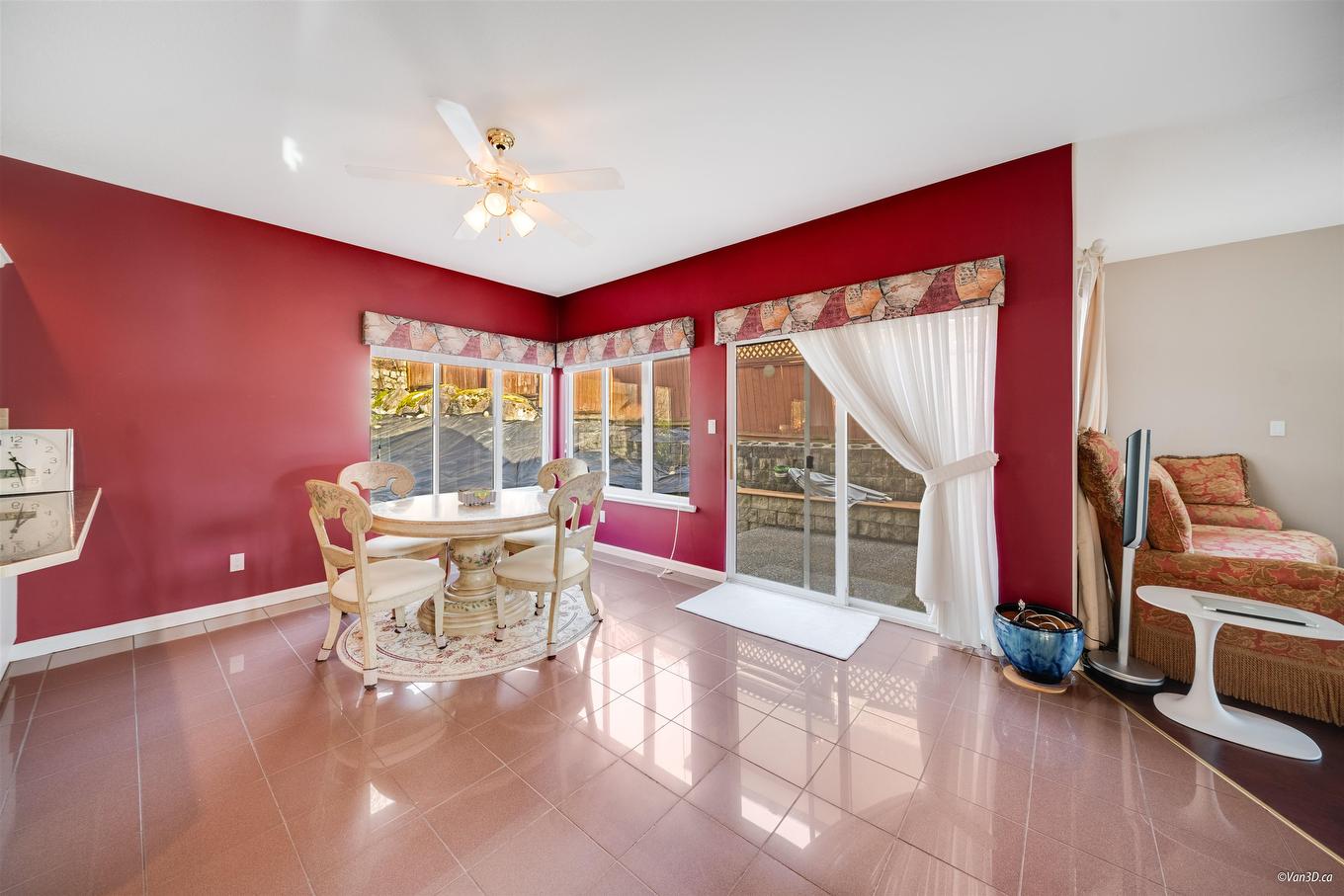 2551 Sapphire Place, Coquitlam, BC