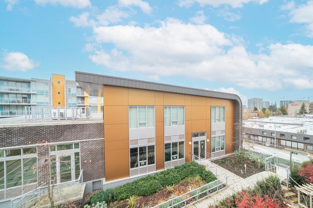 602-7688 Alderbridge Way, Richmond, BC