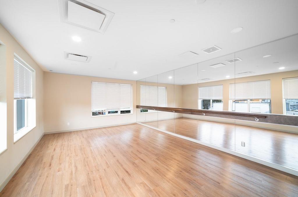 602-7688 Alderbridge Way, Richmond, BC