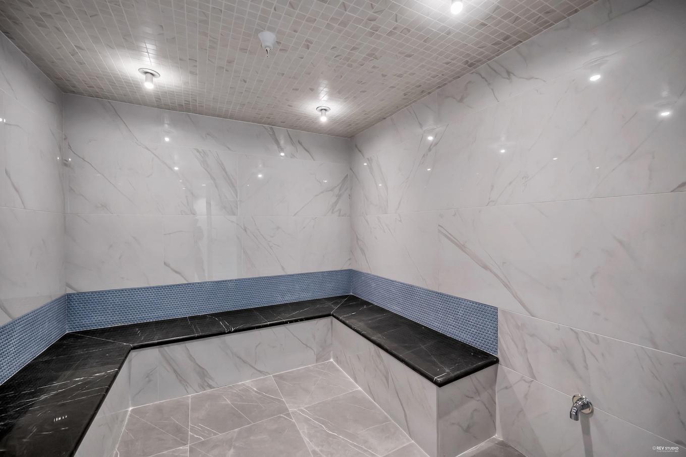 702-6633 Buswell Street, Richmond, BC