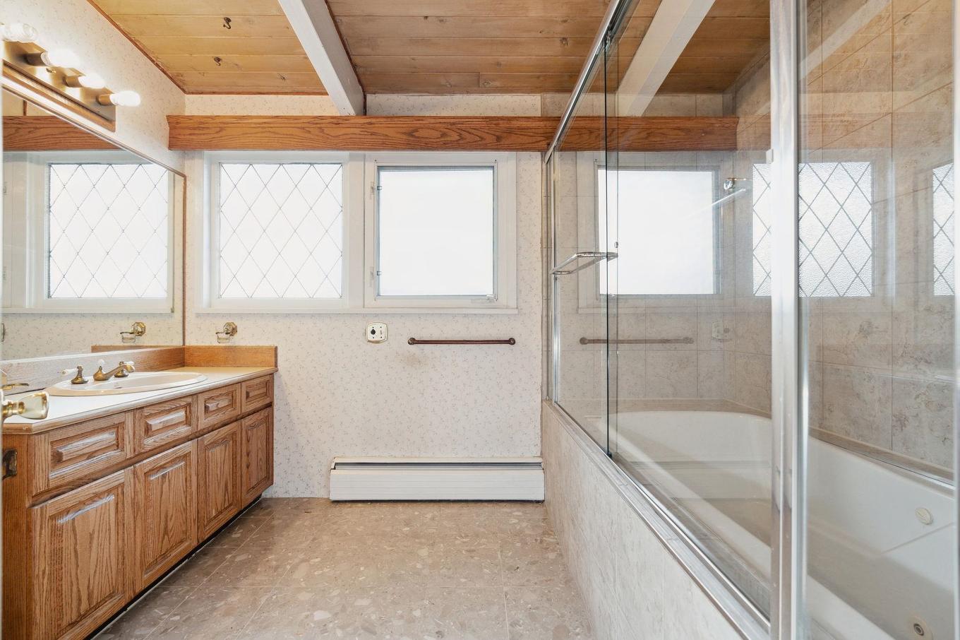 72 Bonnymuir Drive, West Vancouver, BC