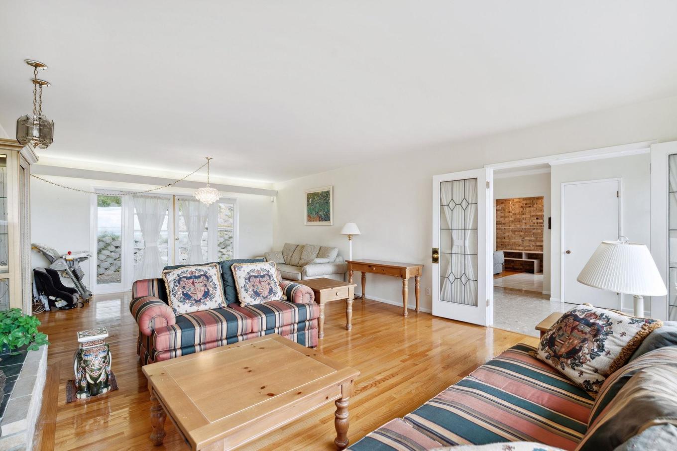 72 Bonnymuir Drive, West Vancouver, BC