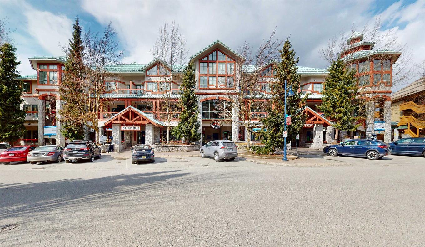 320-4368 Main Street, Whistler, BC