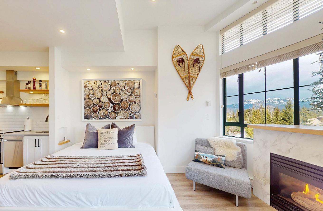 320-4368 Main Street, Whistler, BC