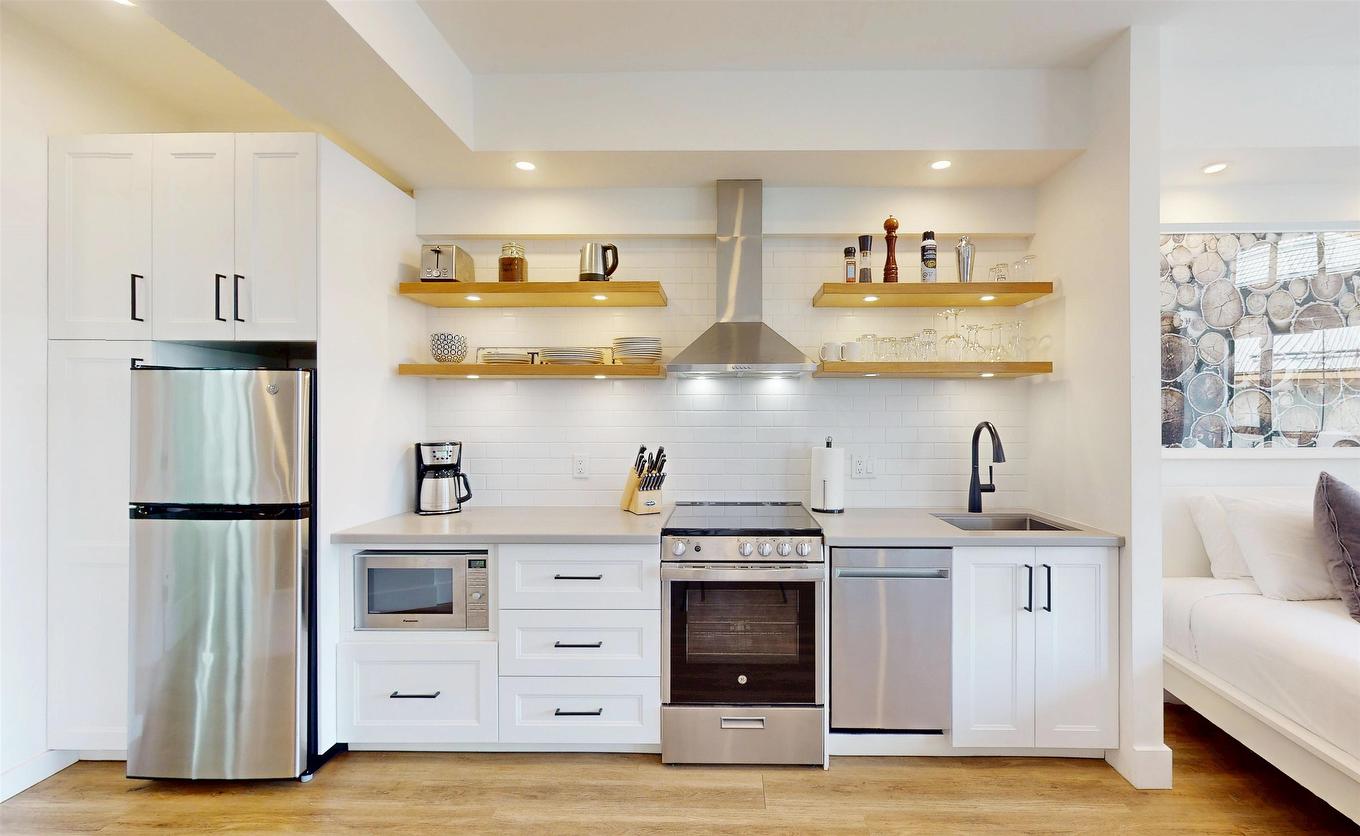 320-4368 Main Street, Whistler, BC