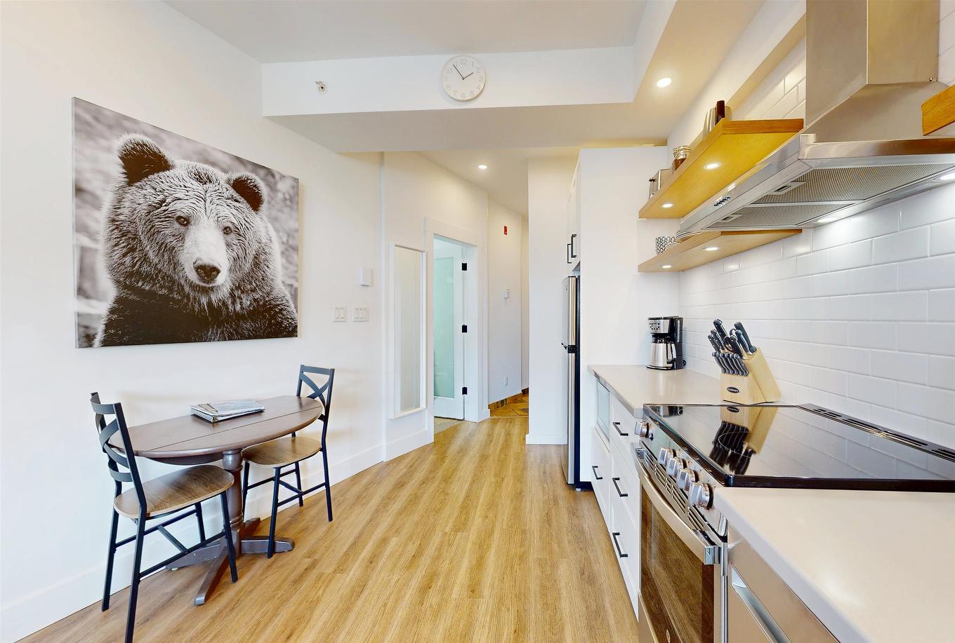 320-4368 Main Street, Whistler, BC