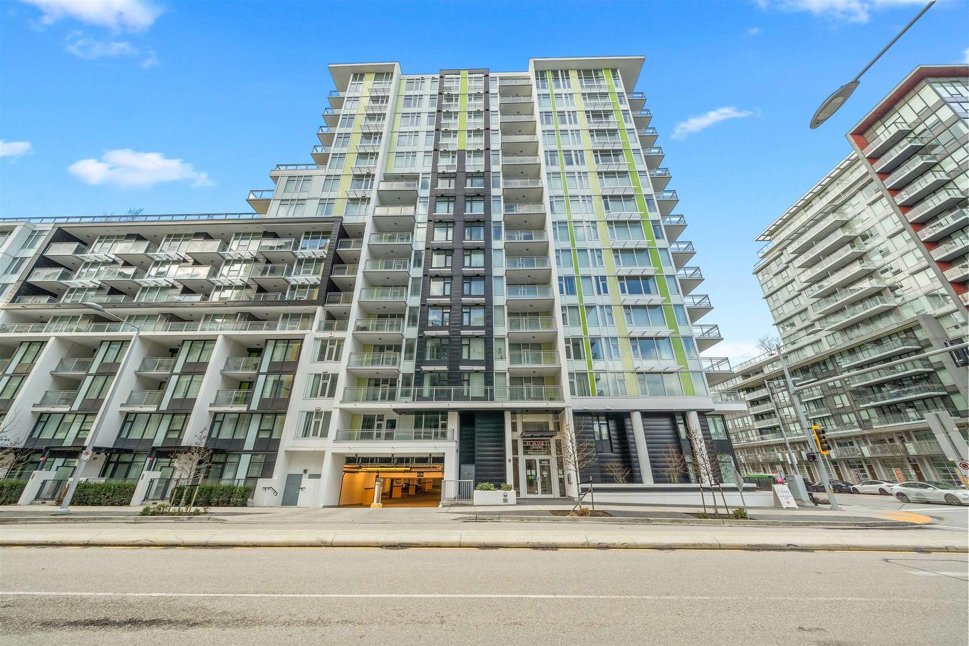 904-8699 Hazelbridge Way, Richmond, BC