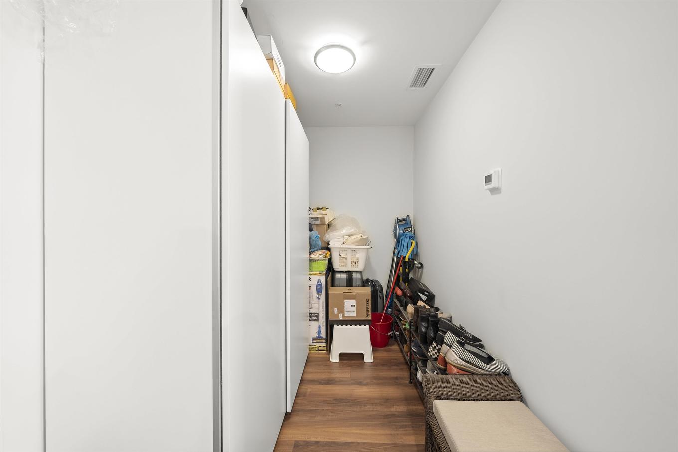 904-8699 Hazelbridge Way, Richmond, BC