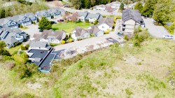 5711 Ebbtide Street Sechelt, BC V7Z 0J5